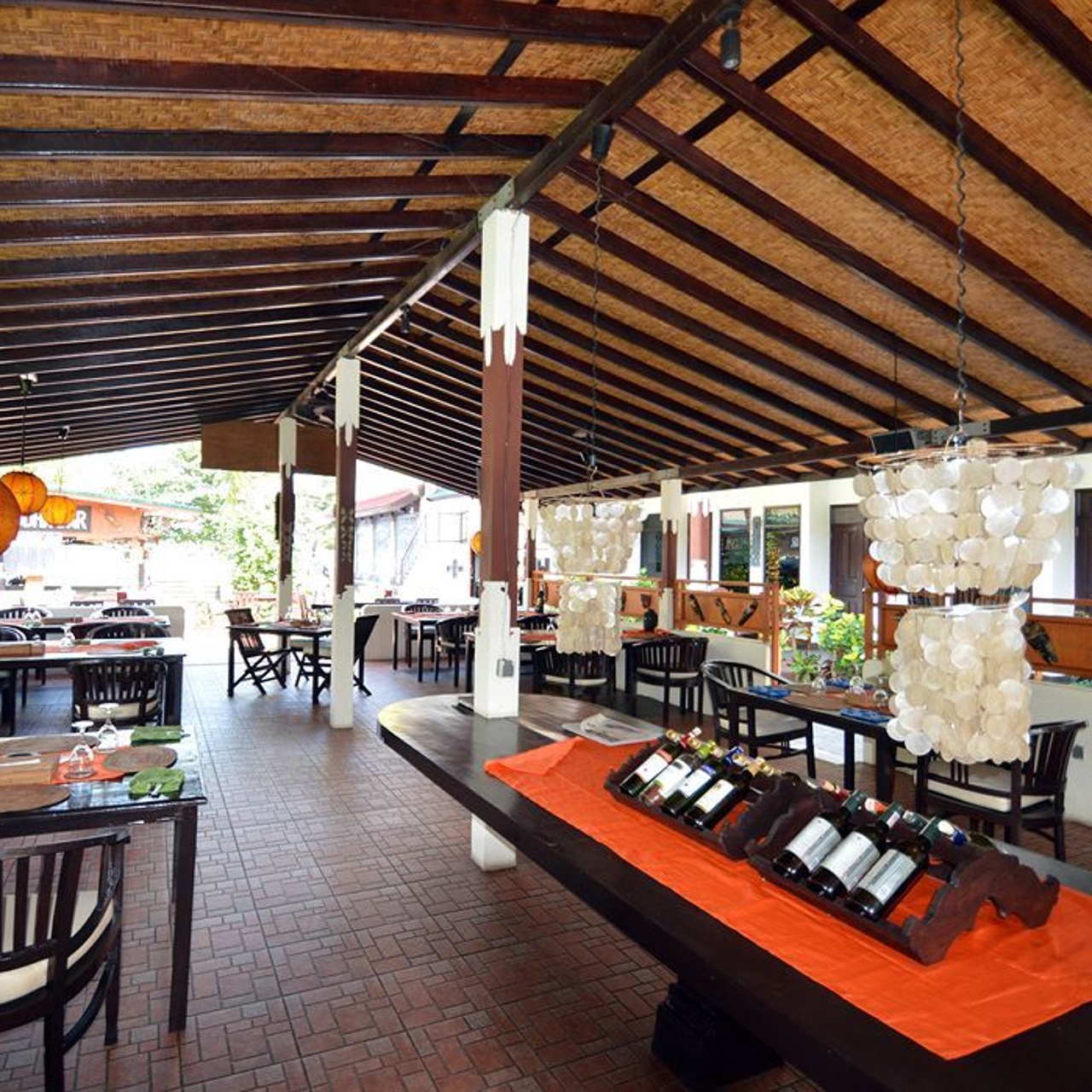 Hotel Padang Bai Beach Resort 3 Hrs Star Hotel In Padangbai Bali