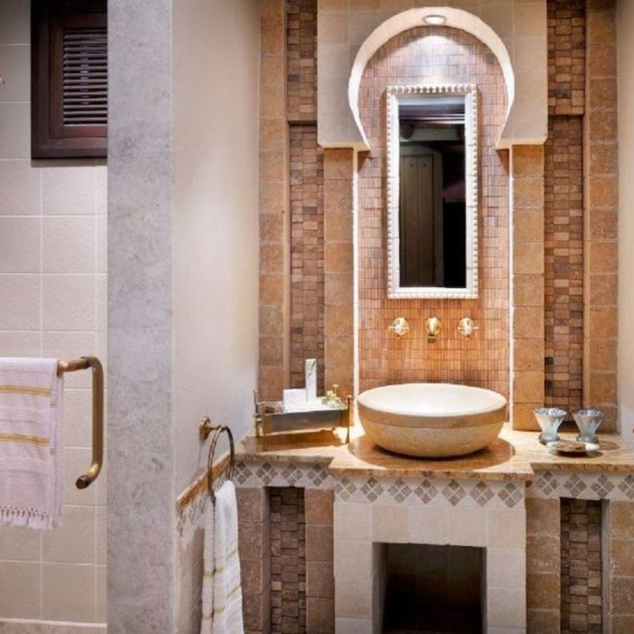 Hotel Arabian Nights Village 3 Hrs Star Hotel In Al Khazna As