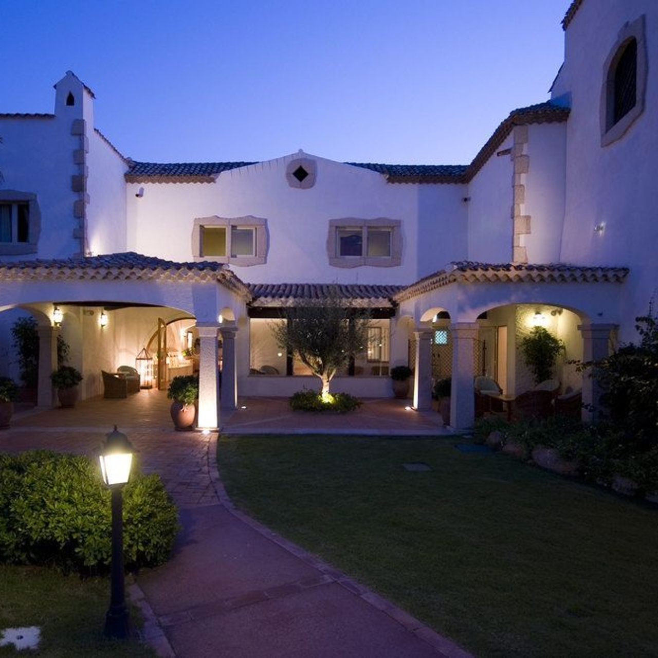 Colonna Grand Hotel Capo Testa 5 Hrs Star Hotel In Santa Teresa Gallura Sardinia