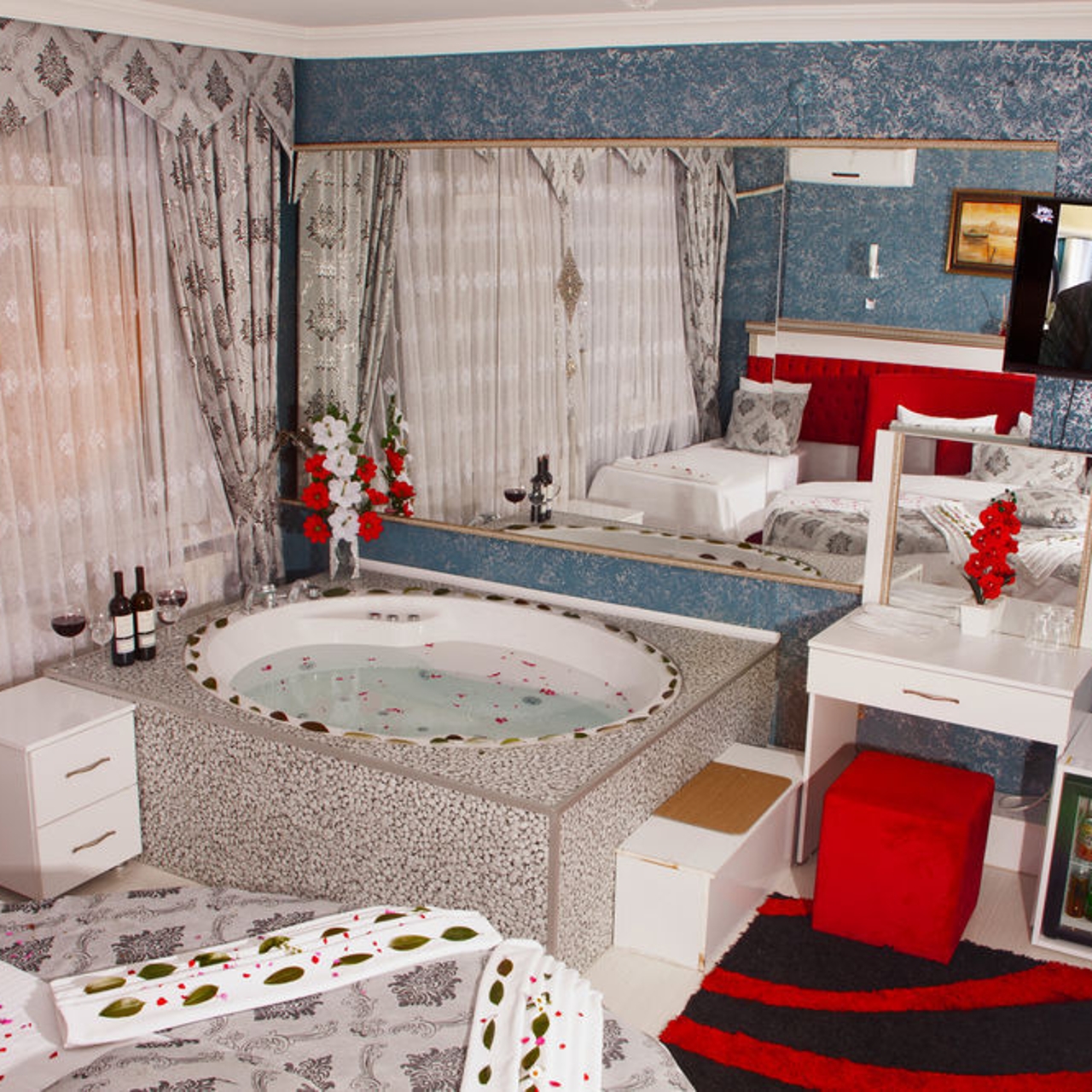 Sky Blue Hotel In Istanbul Istanbul Hrs