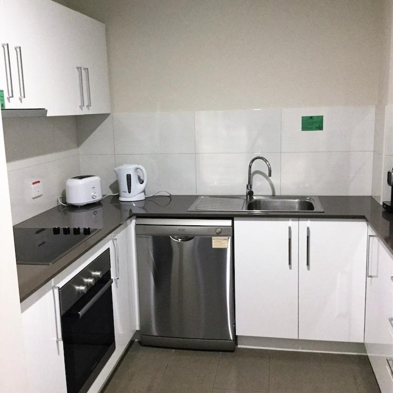 Hotel Baileys Serviced Apartments 3 Hrs Star Hotel In Maylands State Of Western Australia