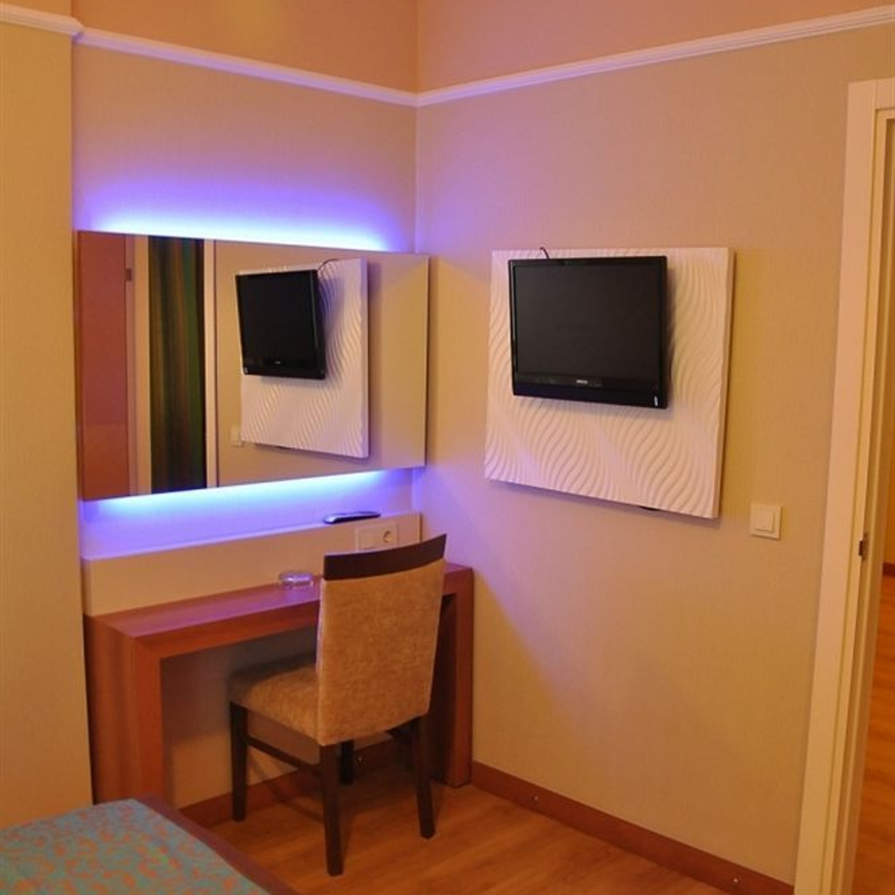 Hotel Tac Premier Anex In Alanya Antalya Hrs