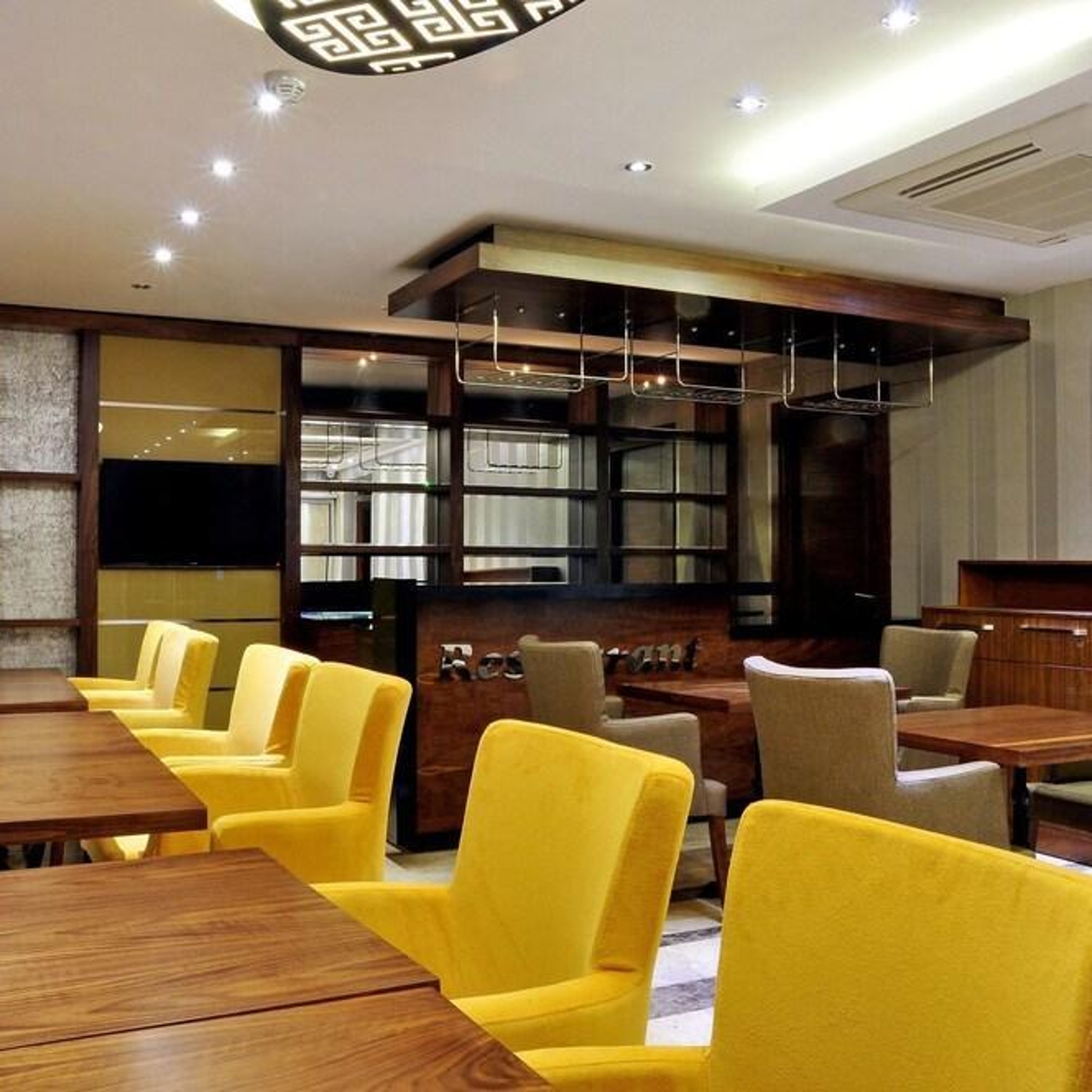 Avin Hotel In Izmir Hrs