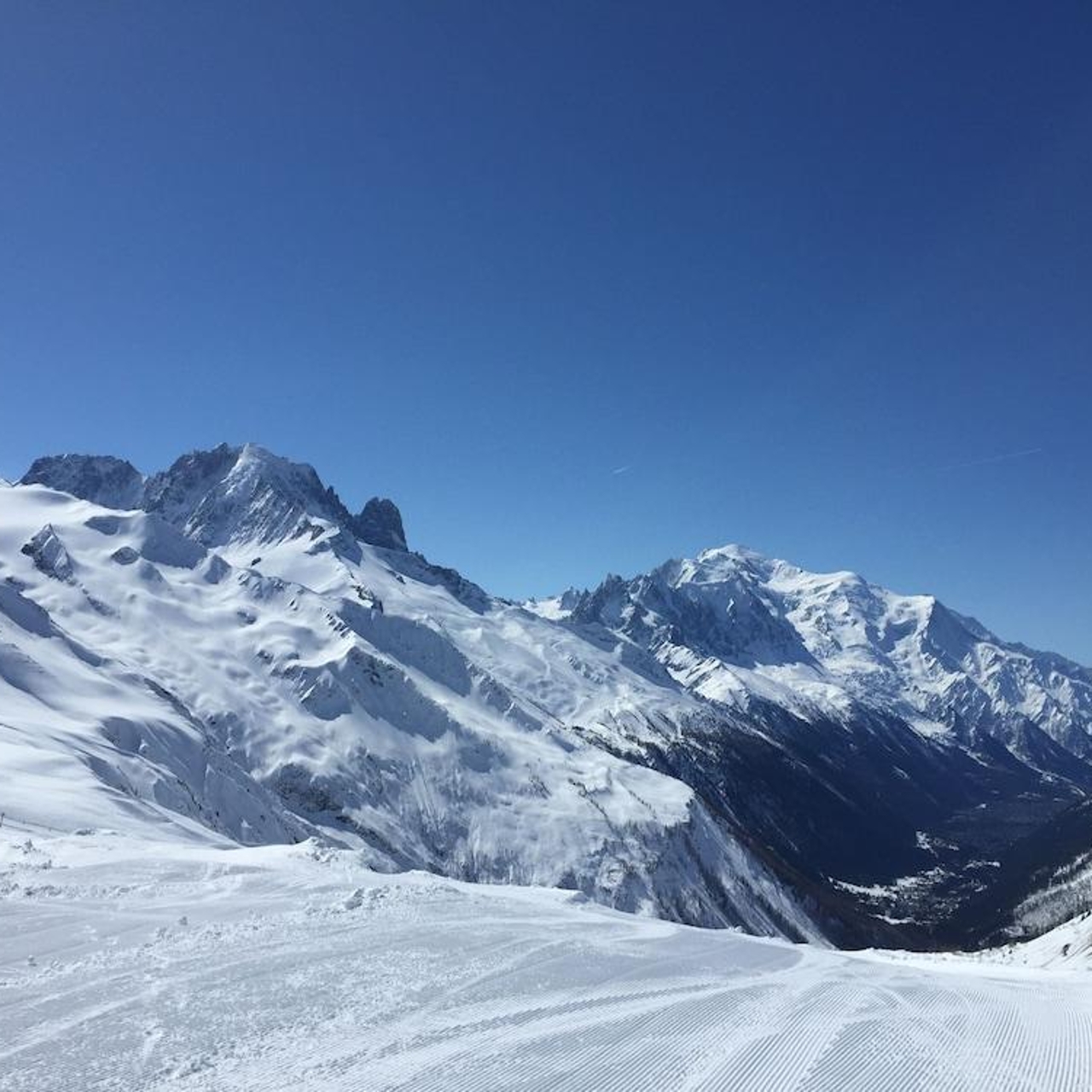 Chamonix Mont Blanc Rhone Alpes France L Europe Hrs