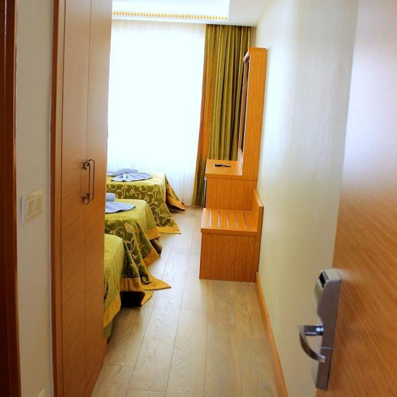 Hotel Buyuk Paris In Istanbul Istanbul Hrs