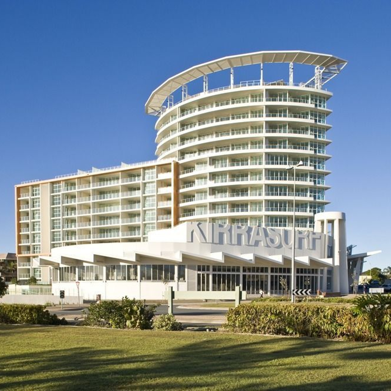 Hotel Kirra Surf Apartments In Bilinga State Of Queensland Hrs
