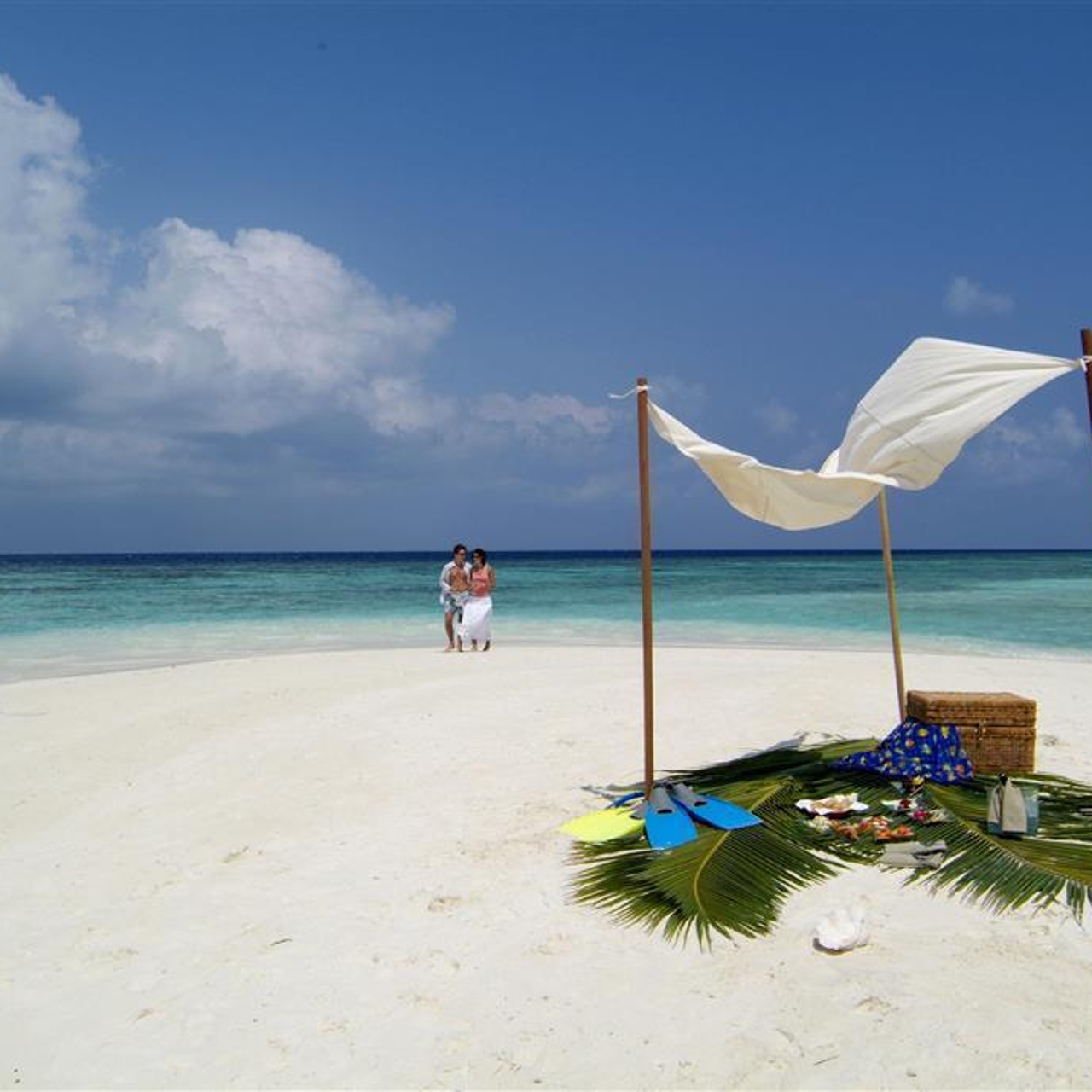 Hotel Coco Bodu Hithi 5 Hrs Star Hotel In Male Male