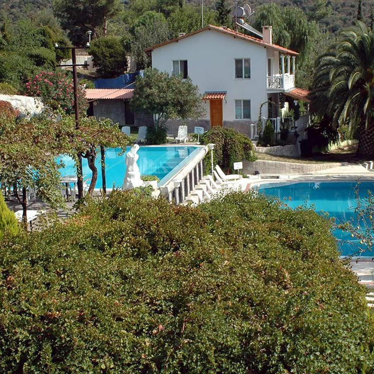 Hotel Babylon Gardens Apart Suite In Ozdere Izmir Ili Hrs