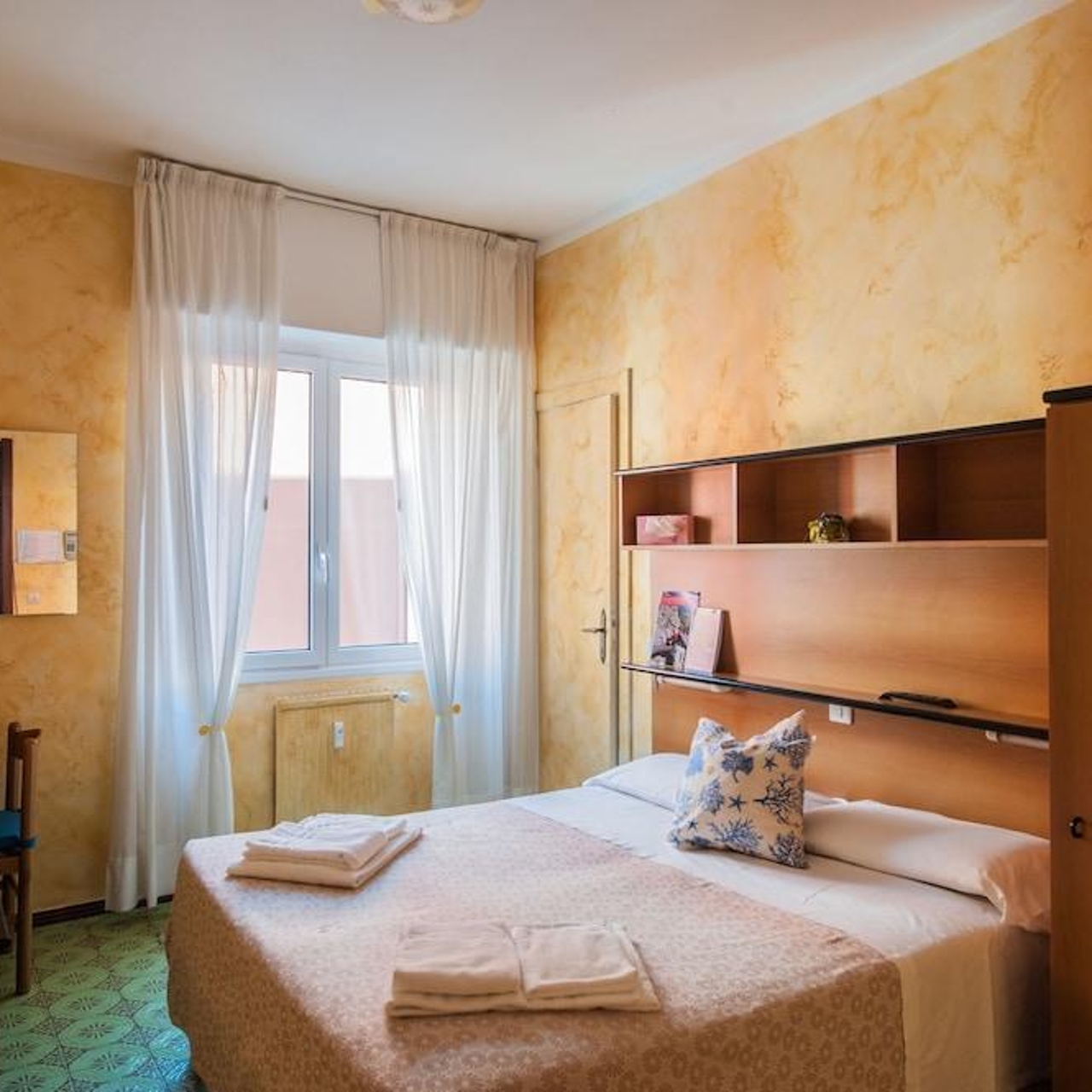 Hotel Albergo stella di mare - Lavagna at HRS with free services