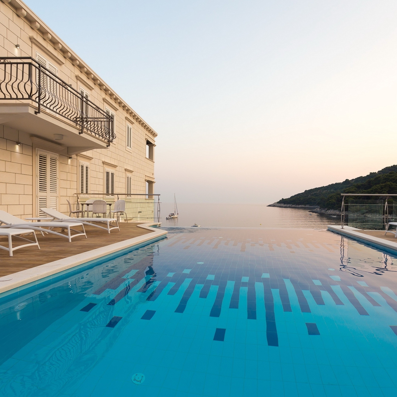 Hotel Boutique Pine Tree Apartments Croatia At Hrs With Free Services