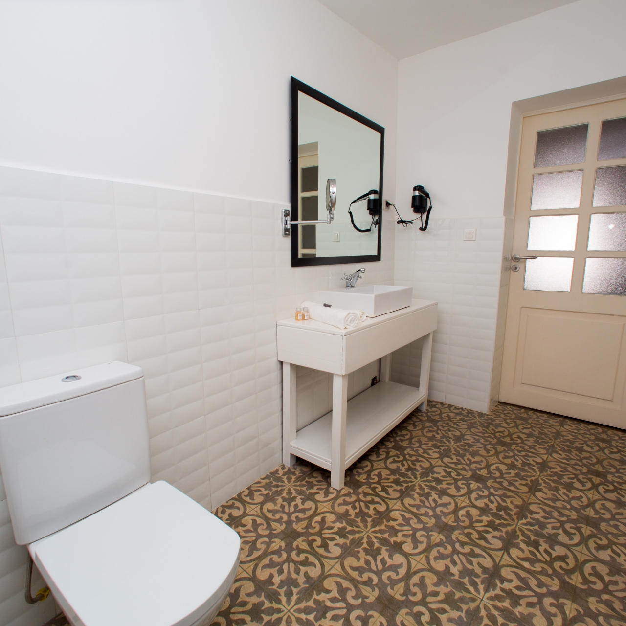 Hotel Maison Des Cotonniers 3 Hrs Star Hotel In Antananarivo