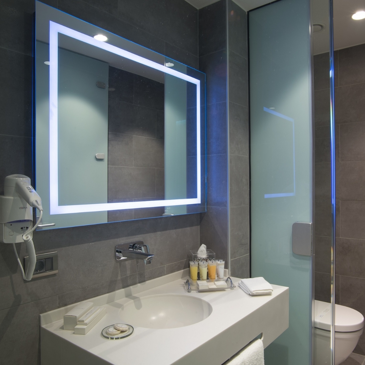 Tav Airport Hotel Izmir 4 Hrs Star Hotel In Izmir