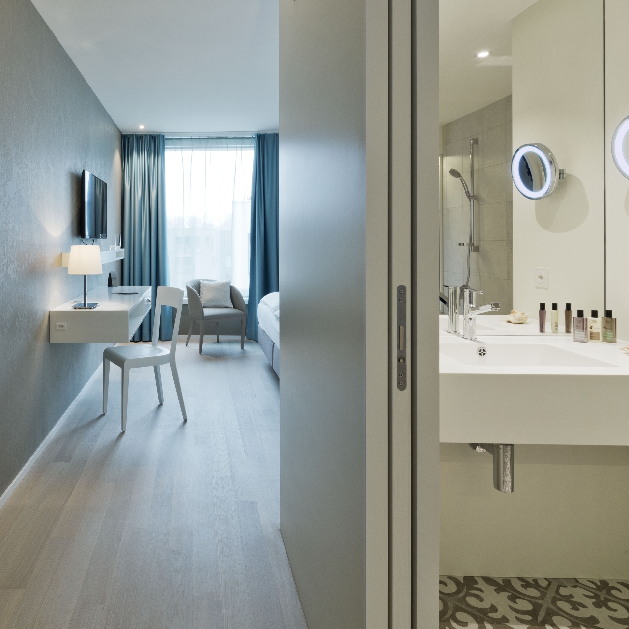 hotel kettenbrucke switzerland at hrs with free services