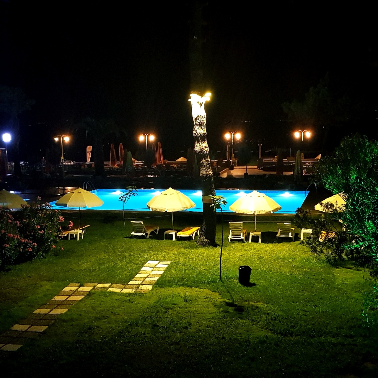 Hotel Palm Beach Otel Kucukkuyu In Ayvacik Canakkale Ili Hrs