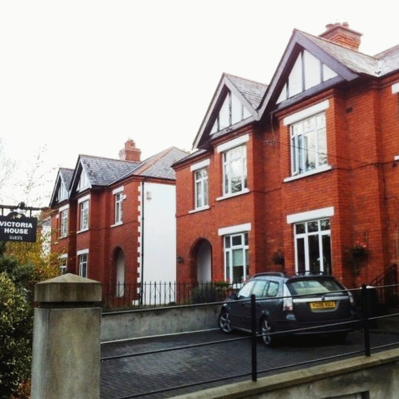 Hotel Victoria House City Centre Dublin At Hrs With Free Services