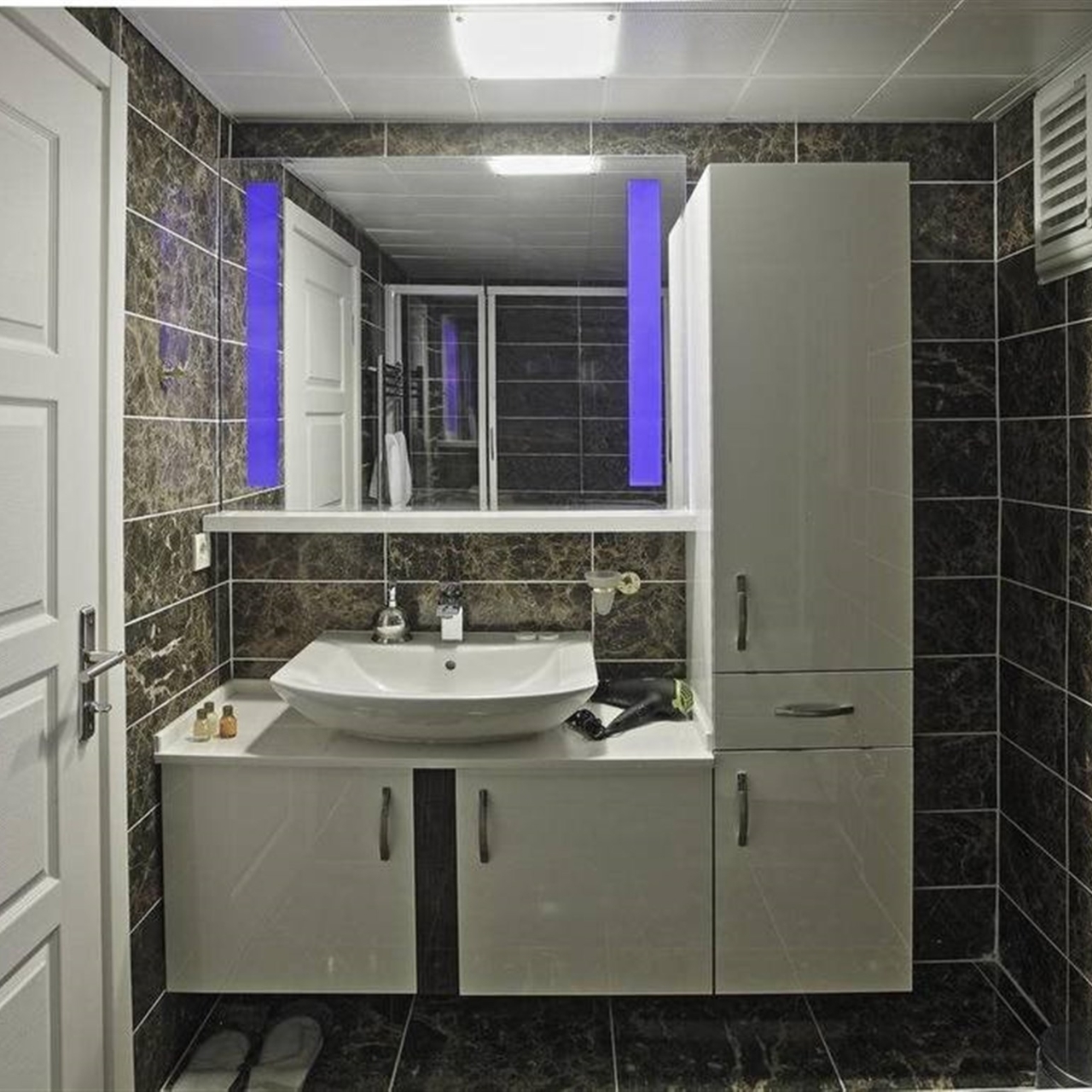 Hotel Alsancak Apart Otel In Izmir Hrs
