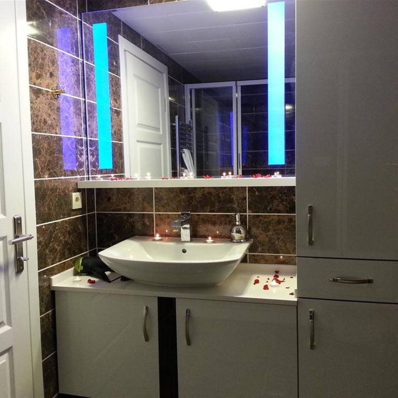 Hotel Alsancak Apart Otel In Izmir Hrs
