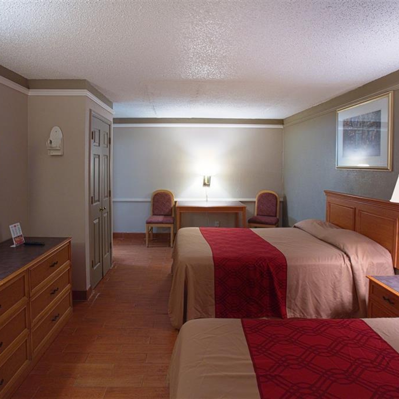 Red Carpet Inn Airport West Ga In College Park Georgia Hrs