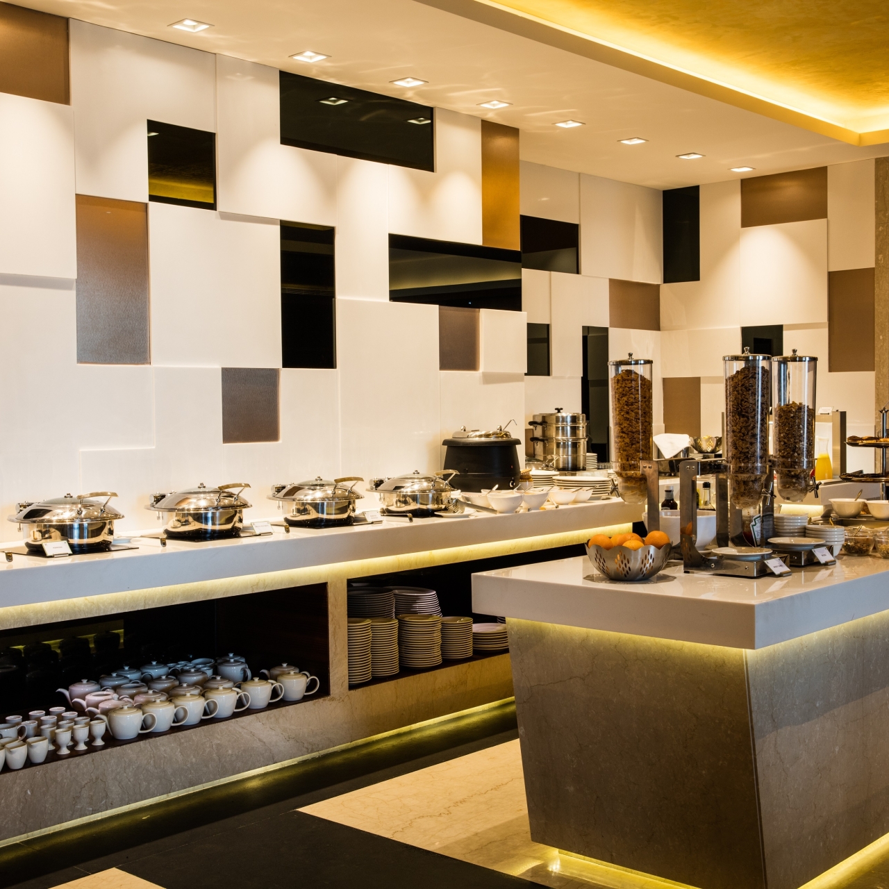 Hotel Oakwood Residence Kapil Hyderabad India At Hrs With Free Services