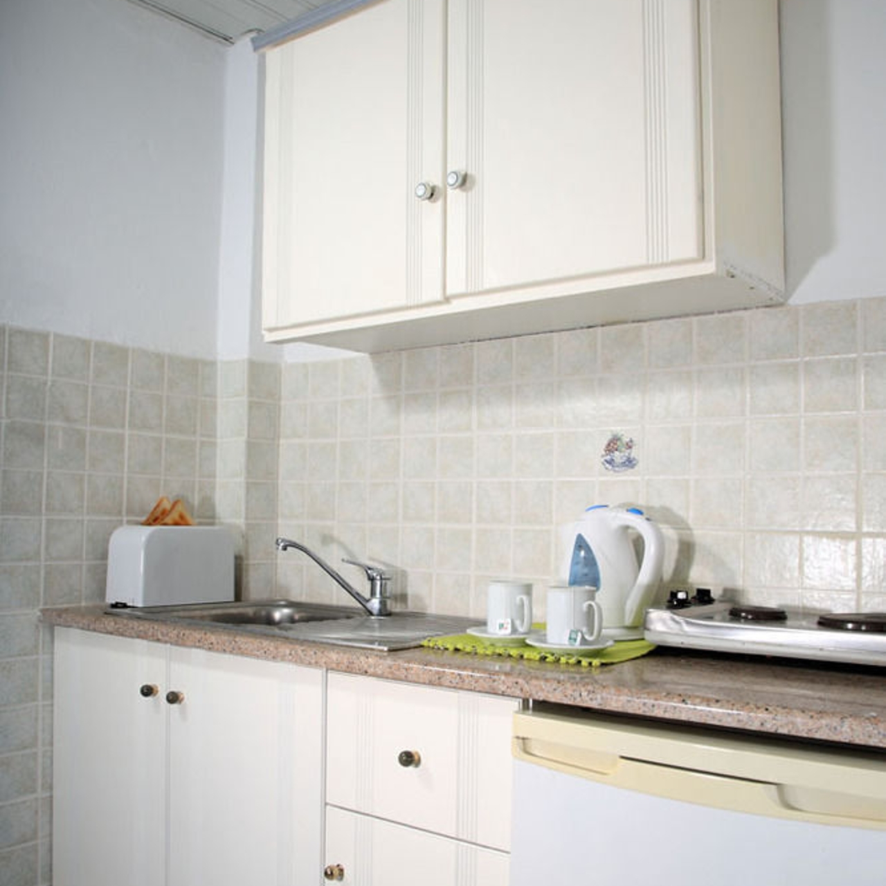 daisy apartments zakynthos