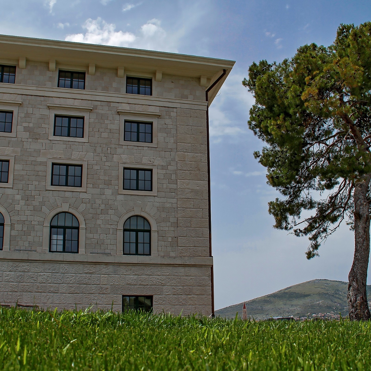 Brown Beach House Design Hotel Croatia 4 Hrs Star Hotel In Trogir