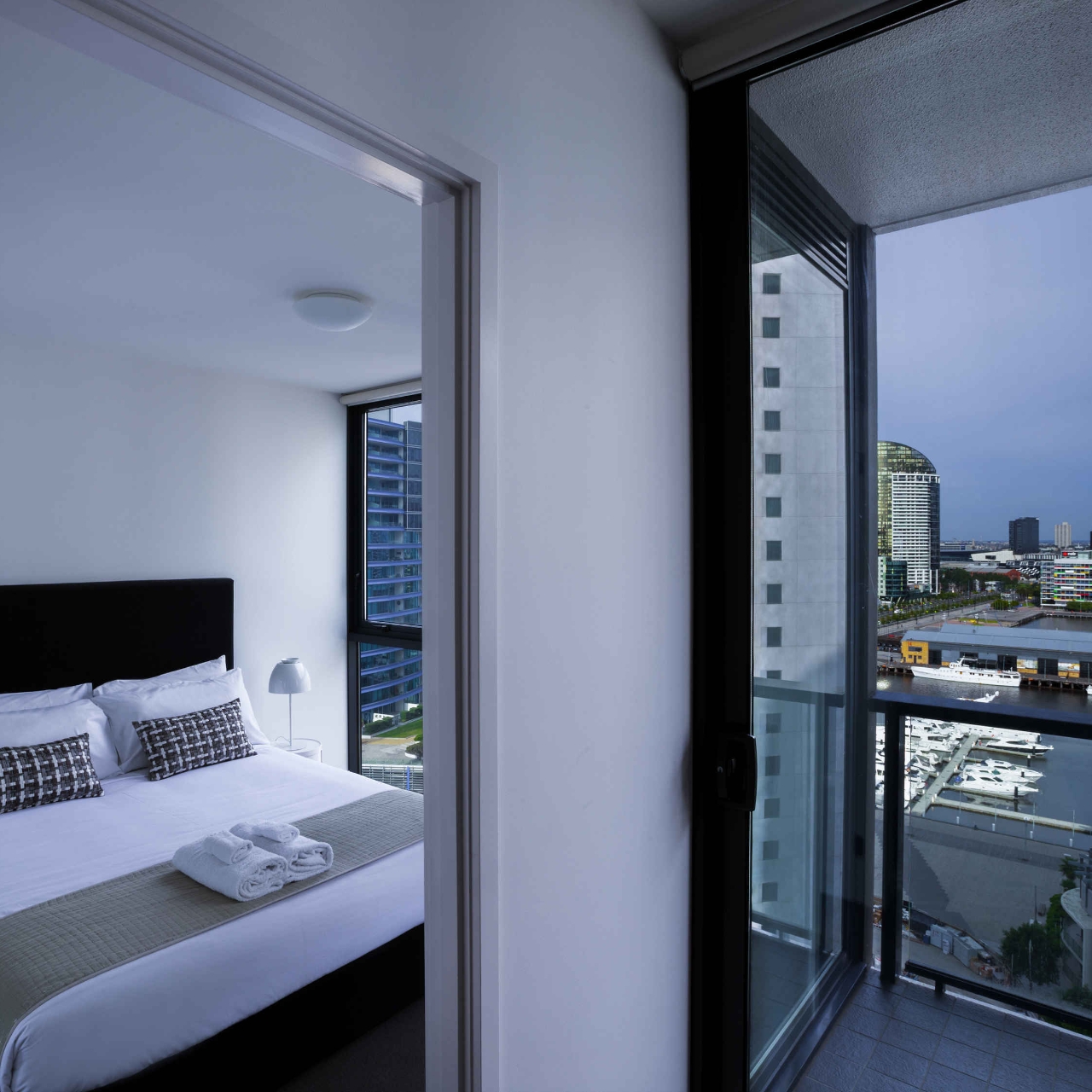Hotel The Sebel Residences Melbourne Docklands 4 Hrs Star