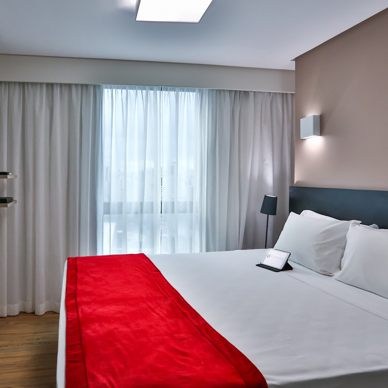 Ramada Hotel & Suites Recife Boa Viagem en HRS con servicios gratuitos