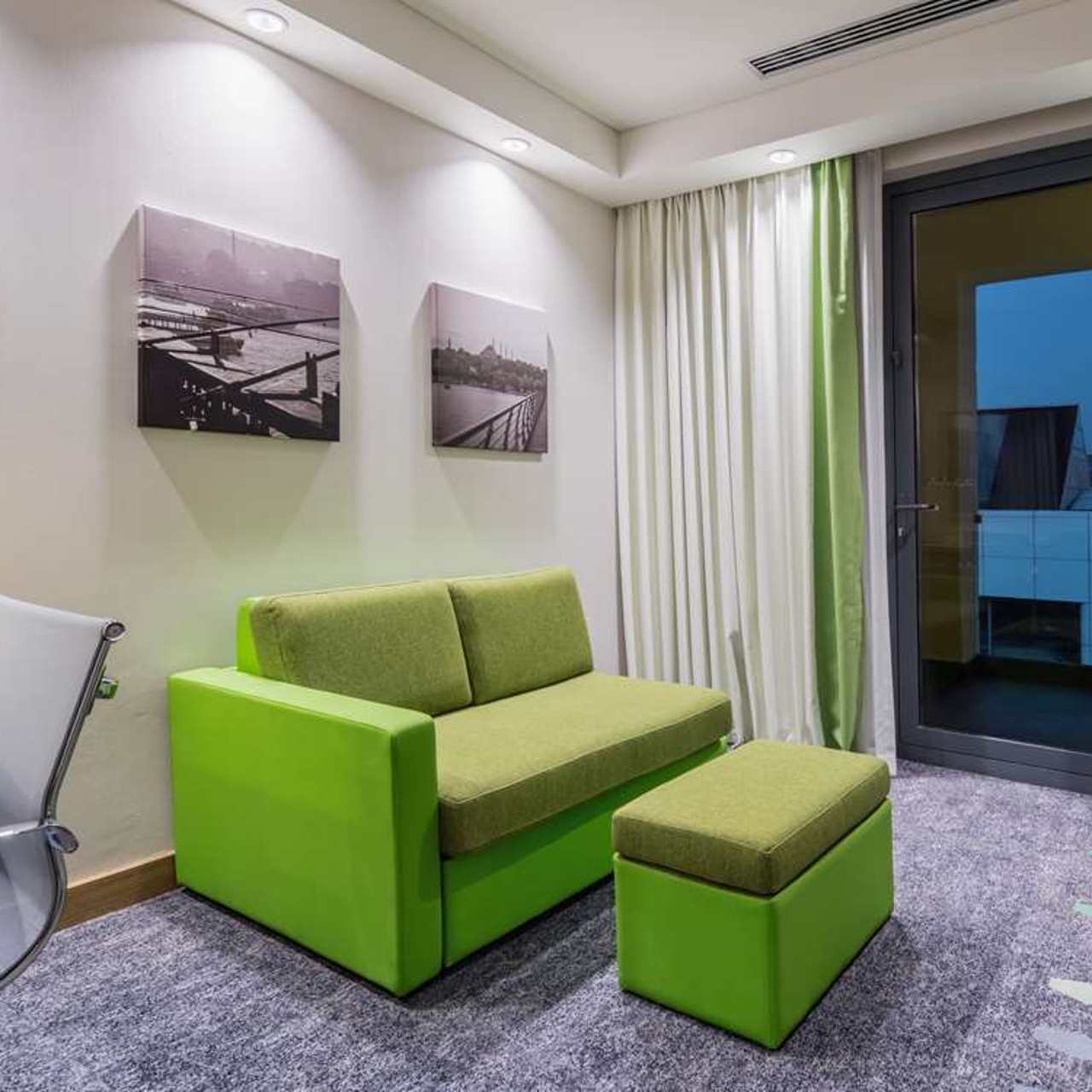 Hotel Hampton By Hilton Istanbul Zeytinburnu 3 Hrs Star Hotel In Istanbul Istanbul