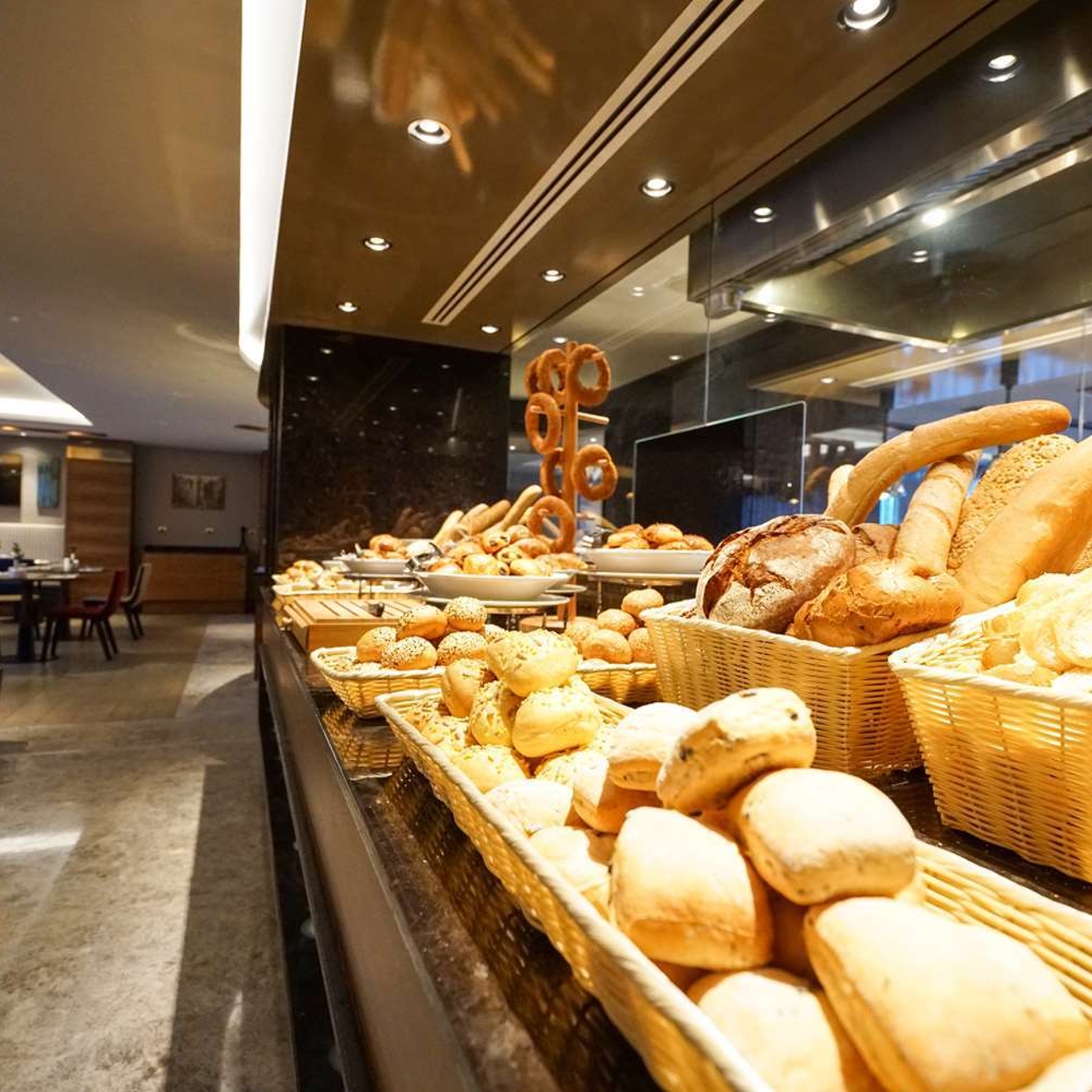 Hotel Golden Tulip Istanbul Bayrampasa 5 Hrs Star Hotel In Istanbul Istanbul