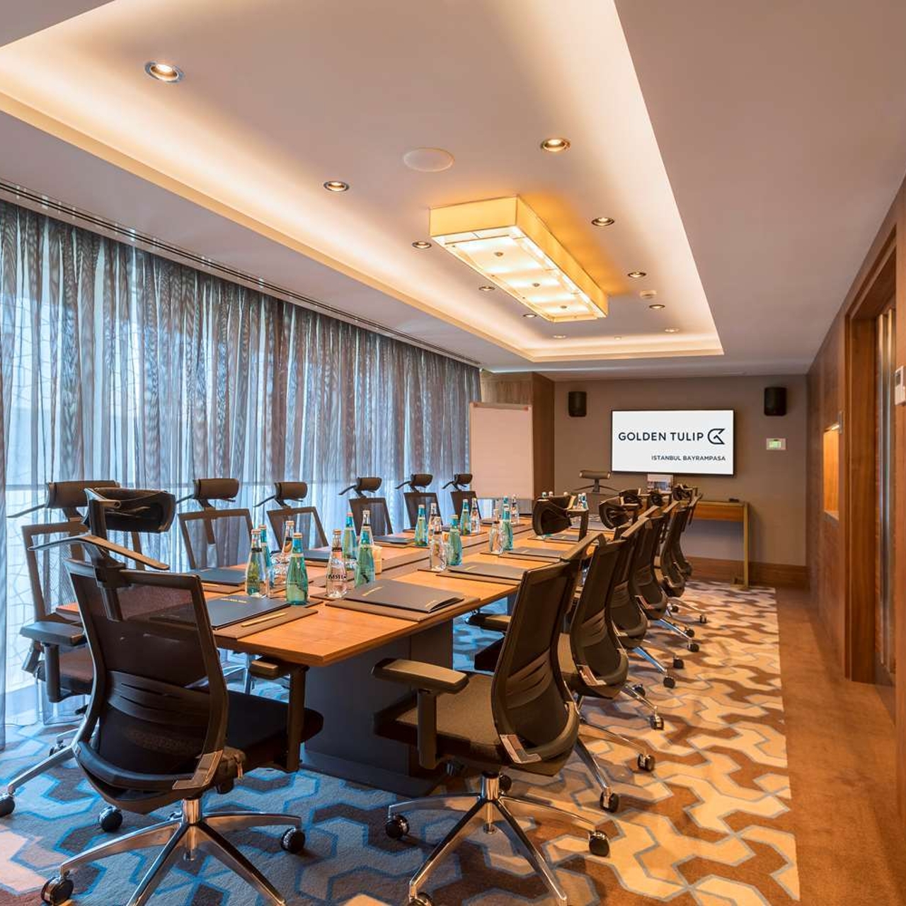 Hotel Golden Tulip Istanbul Bayrampasa 5 Hrs Star Hotel In Istanbul Istanbul
