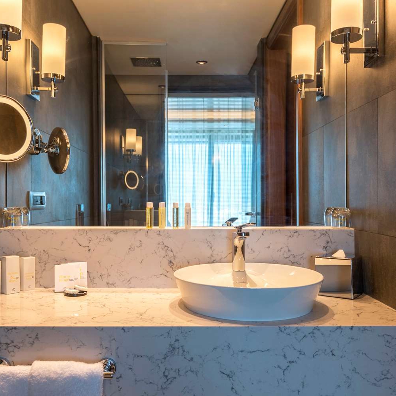 Hotel Golden Tulip Istanbul Bayrampasa 5 Hrs Star Hotel In Istanbul Istanbul