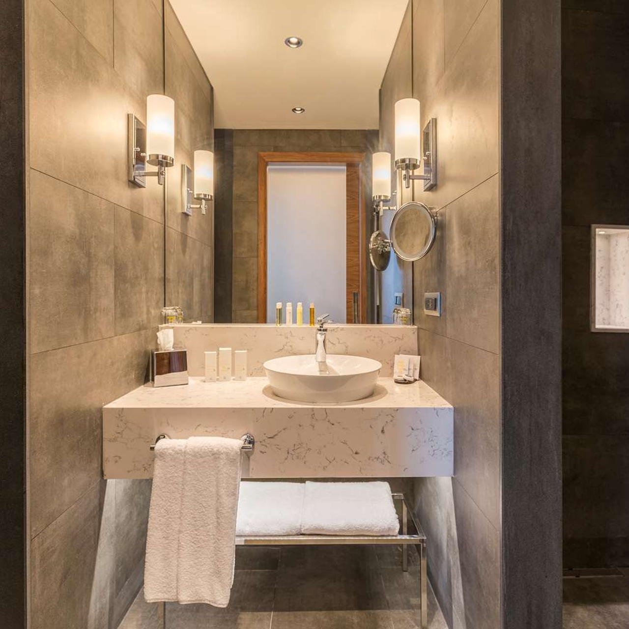 Hotel Golden Tulip Istanbul Bayrampasa 5 Hrs Star Hotel In Istanbul Istanbul