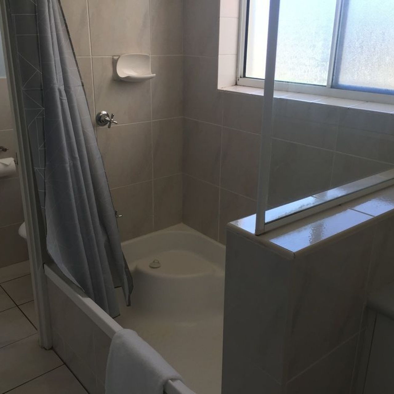 Hotel Burlington Holiday Apartments 3 Hrs Star Hotel In Maroochydore State Of Queensland