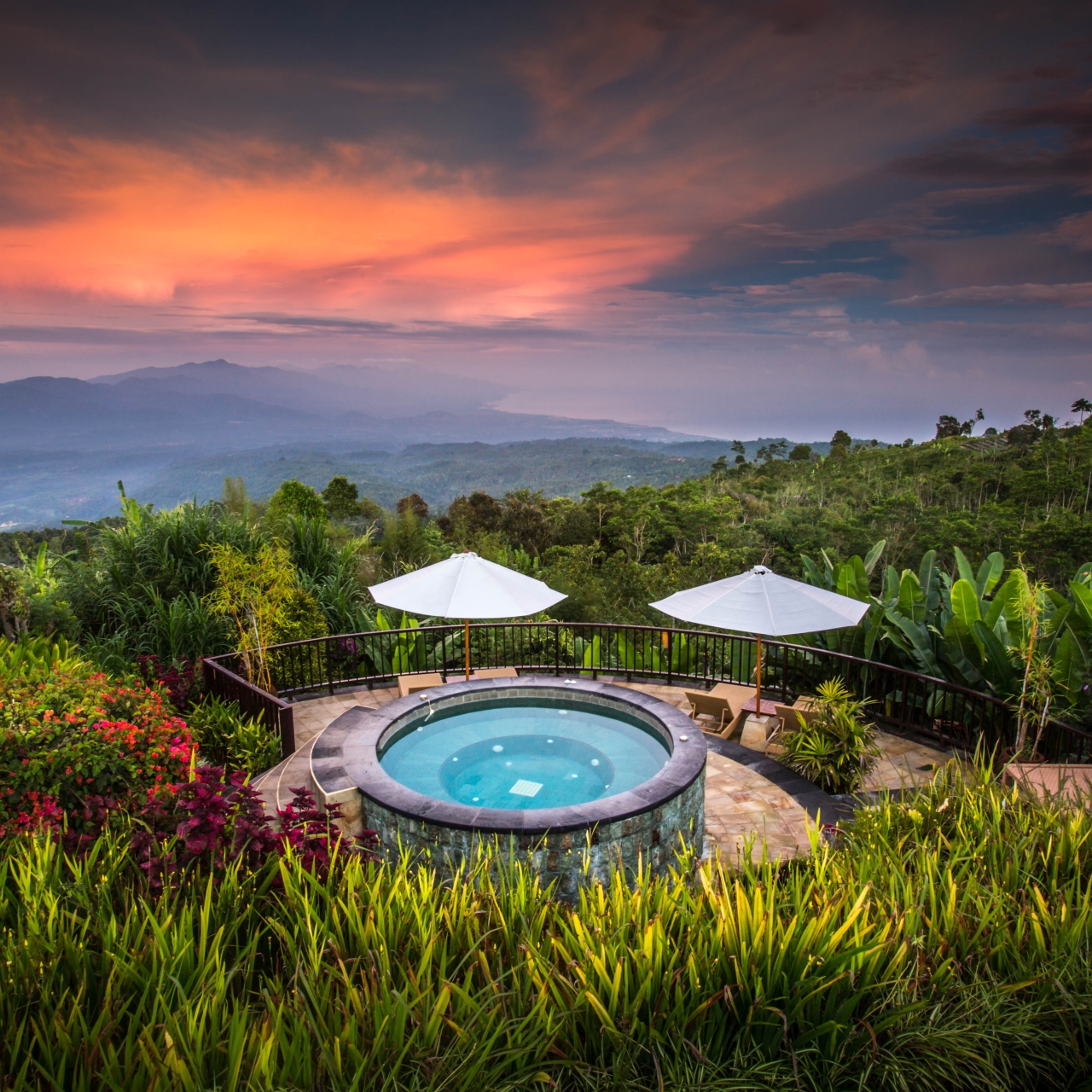 Hotel Munduk Moding Plantation Nature resort & Spa - 4 HRS star hotel in  Singaraja (Bali)