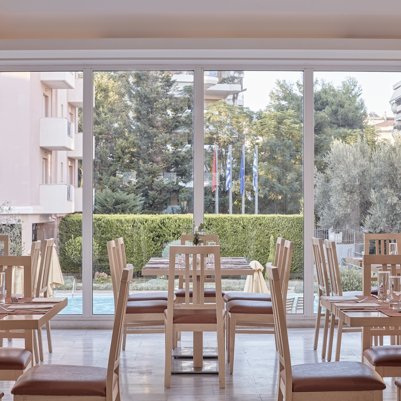 Hotel Civitel Esprit Greece- at HRS with free services