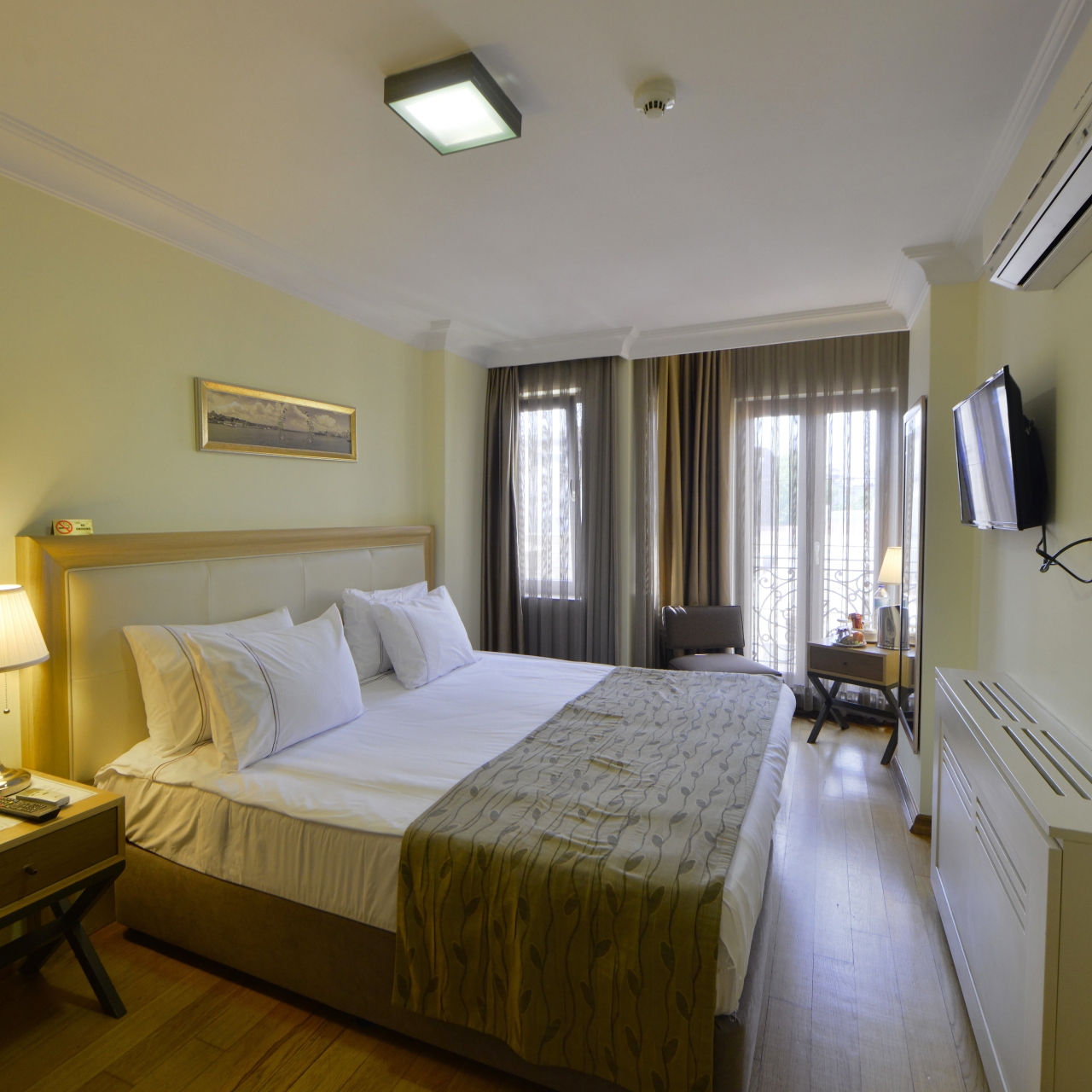 Agora Life Hotel 4 Hrs Star Hotel In Istanbul Istanbul