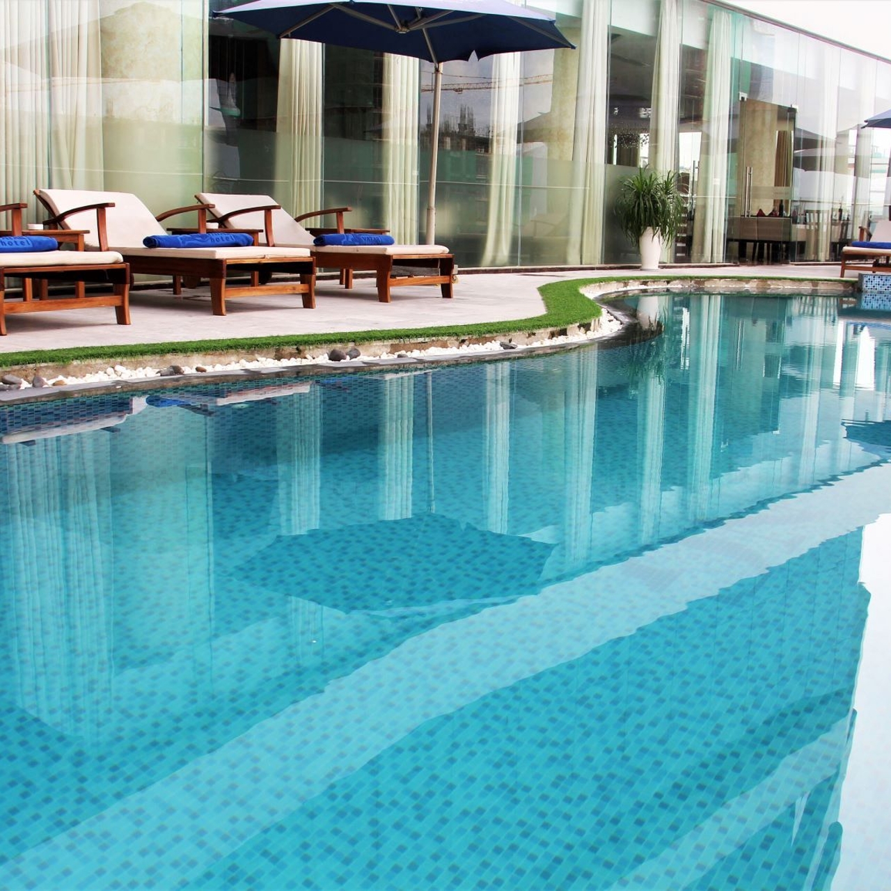 Avatar Hotel Vietnam At Hrs With Free Services