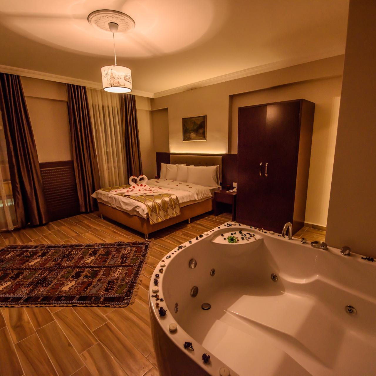 Hill River Hotel 4 Hrs Star Hotel In Istanbul Istanbul