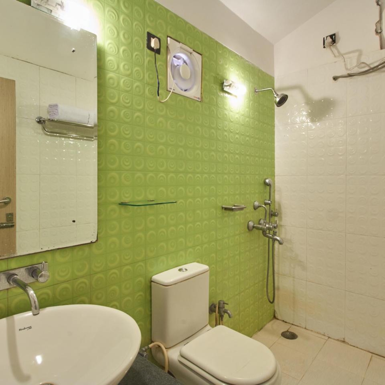Hotel Country Spa Wellness Beach Resort Kovalam India At Hrs With Free Services We've got 99 tours going to kovalam, starting from just 3 days in length, and the longest tour is 29 days. hotel country spa wellness beach resort