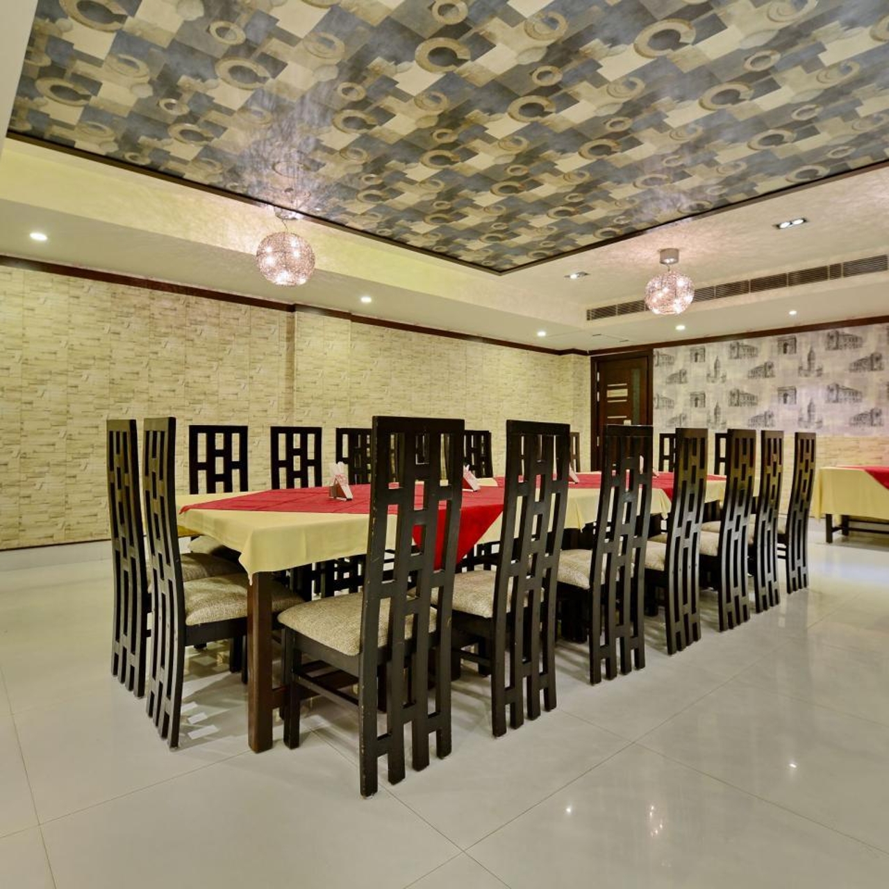 Prem Plaza Hotel Indien Bei Hrs Mit Gratis Leistungen Book budget, cheap & luxury hotels near chennai central railway station. hrs