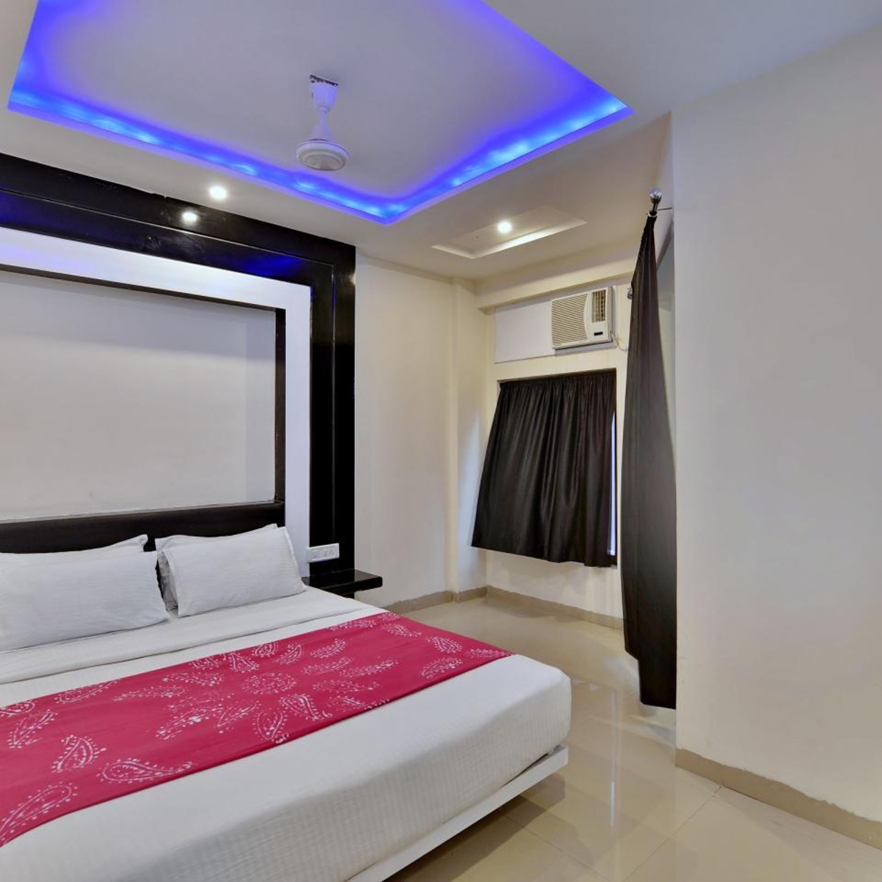 Satyam Inn Mahakal India At Hrs With Free Services The nearest airport/airstrip to this airport is devi ahilyabai holkar international airport in indore. satyam inn mahakal india at hrs with