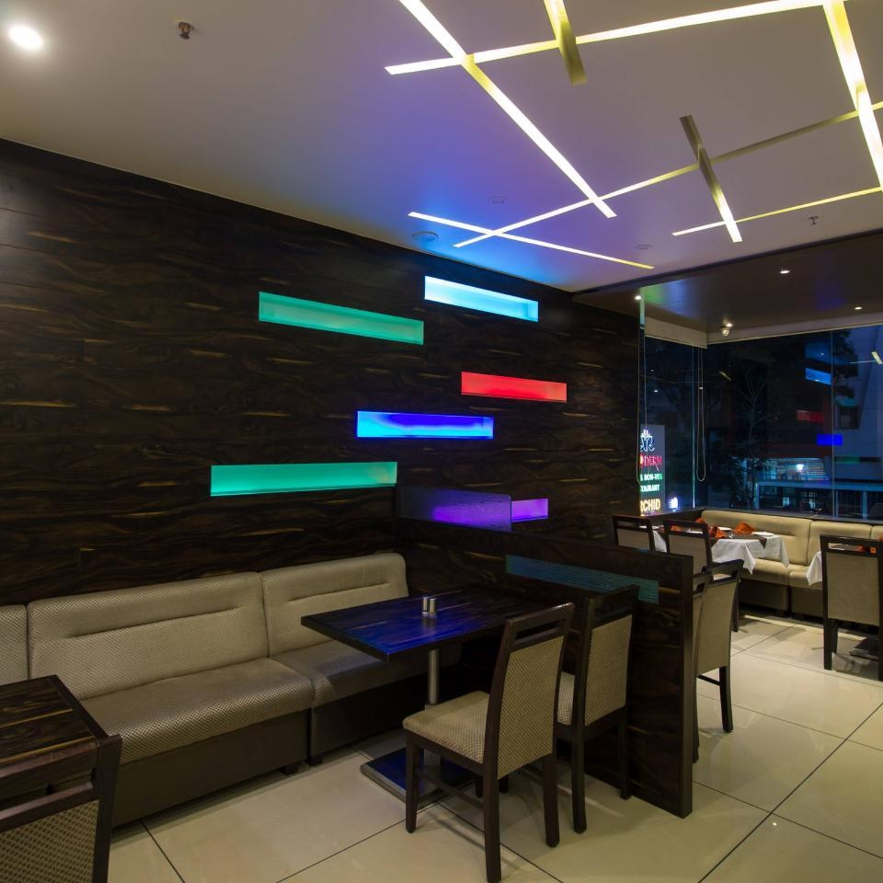 Fabhotel Regal Inn Pimpri Chinchwad 3 Hrs Star Hotel In Pimpri