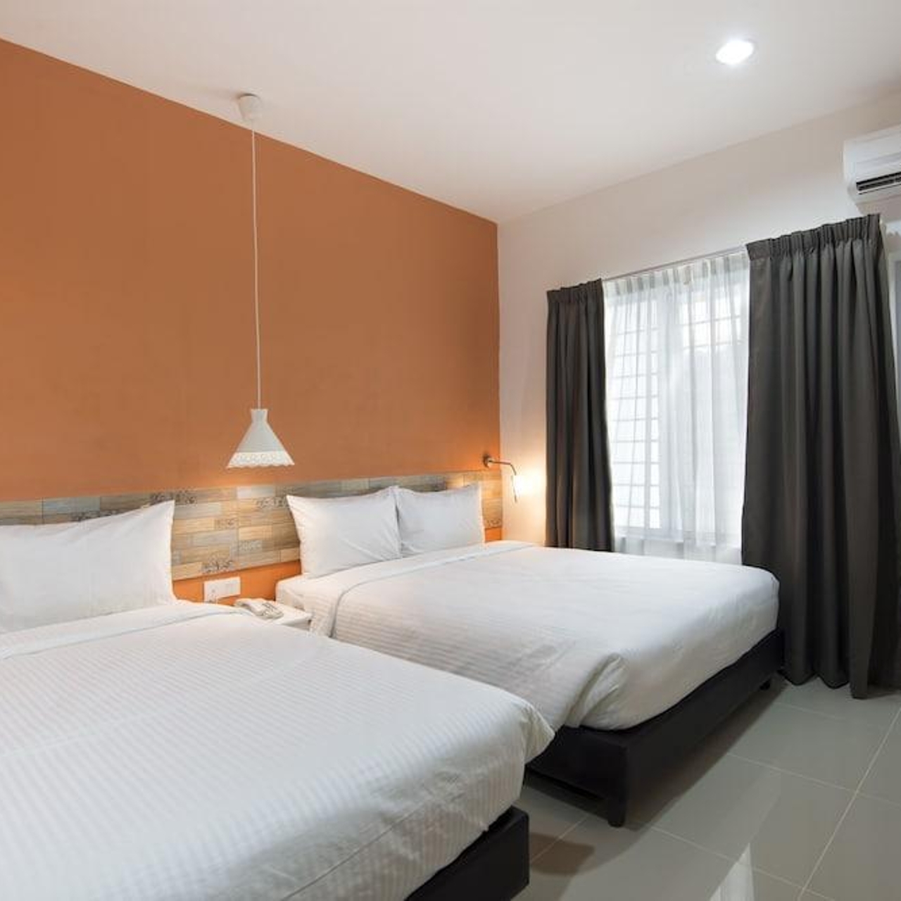 Grand Swiss Hotel In Mukim 13 Timur Laut Pulau Pinang Hrs