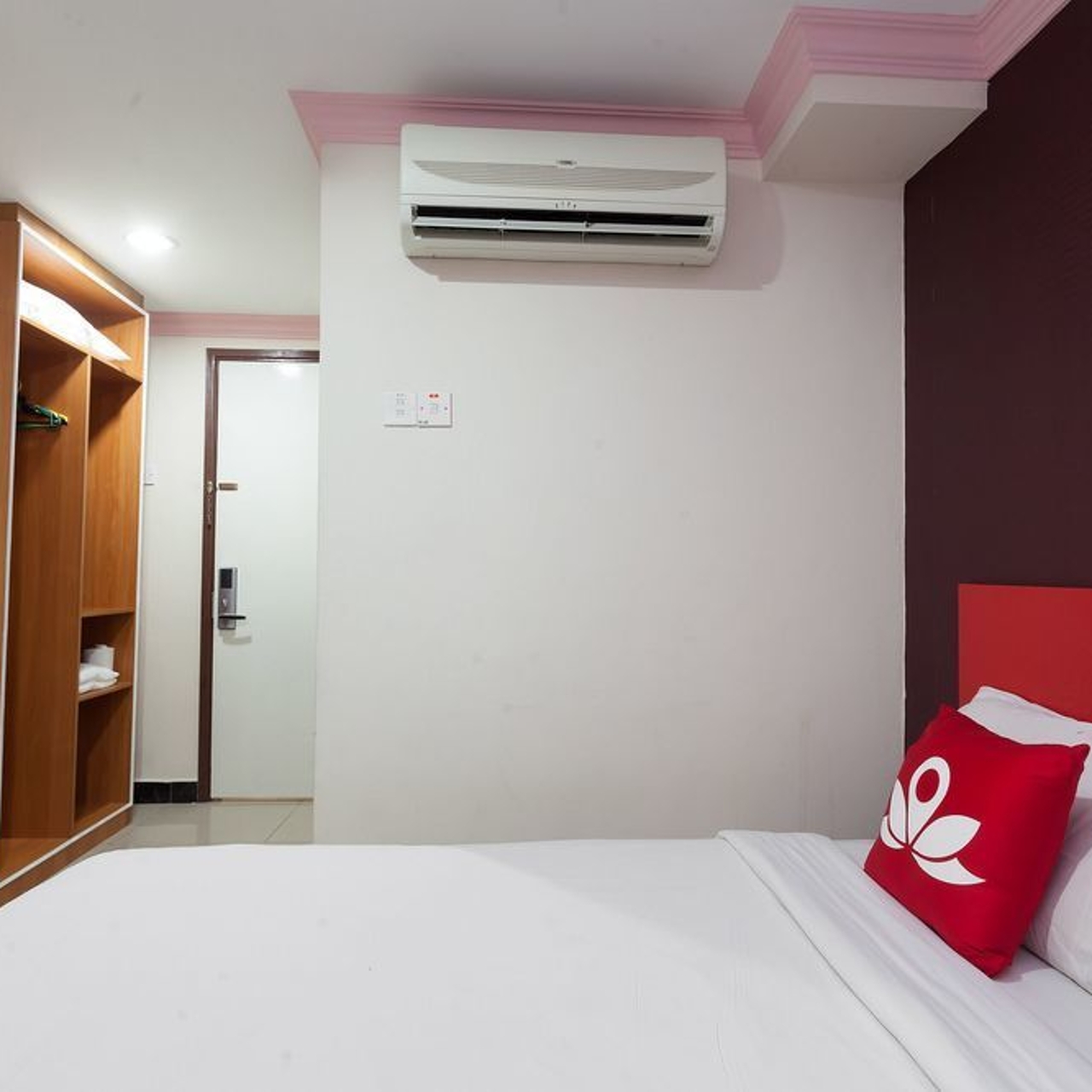 Hotel ZEN Rooms Near Jakel Mall Kuala Lumpur at HRS with free services