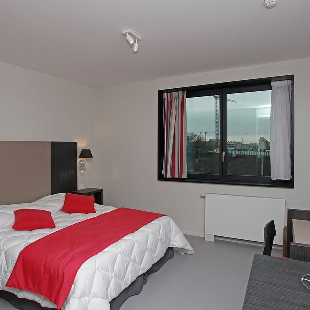 Odalys Appart Hotel Paris Xvii 3 Hrs Star Hotel In Paris Ile De France
