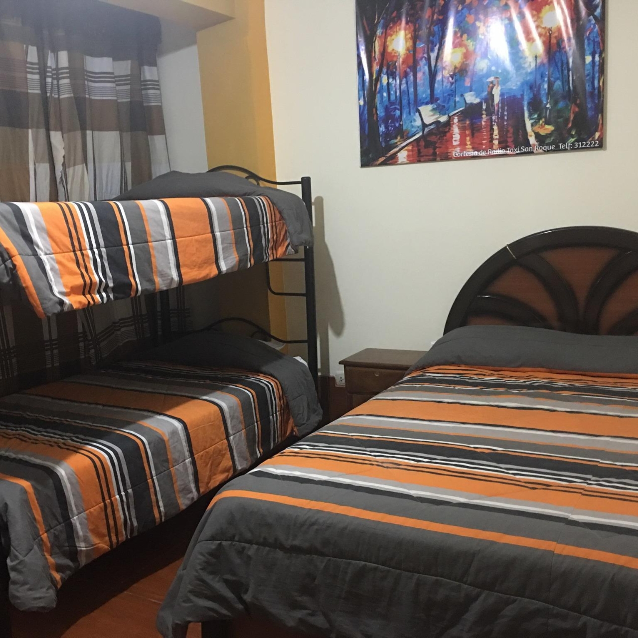 Hotel Departamentos Amoblados Los Cedros en Tacna en HRS con servicios  gratuitos