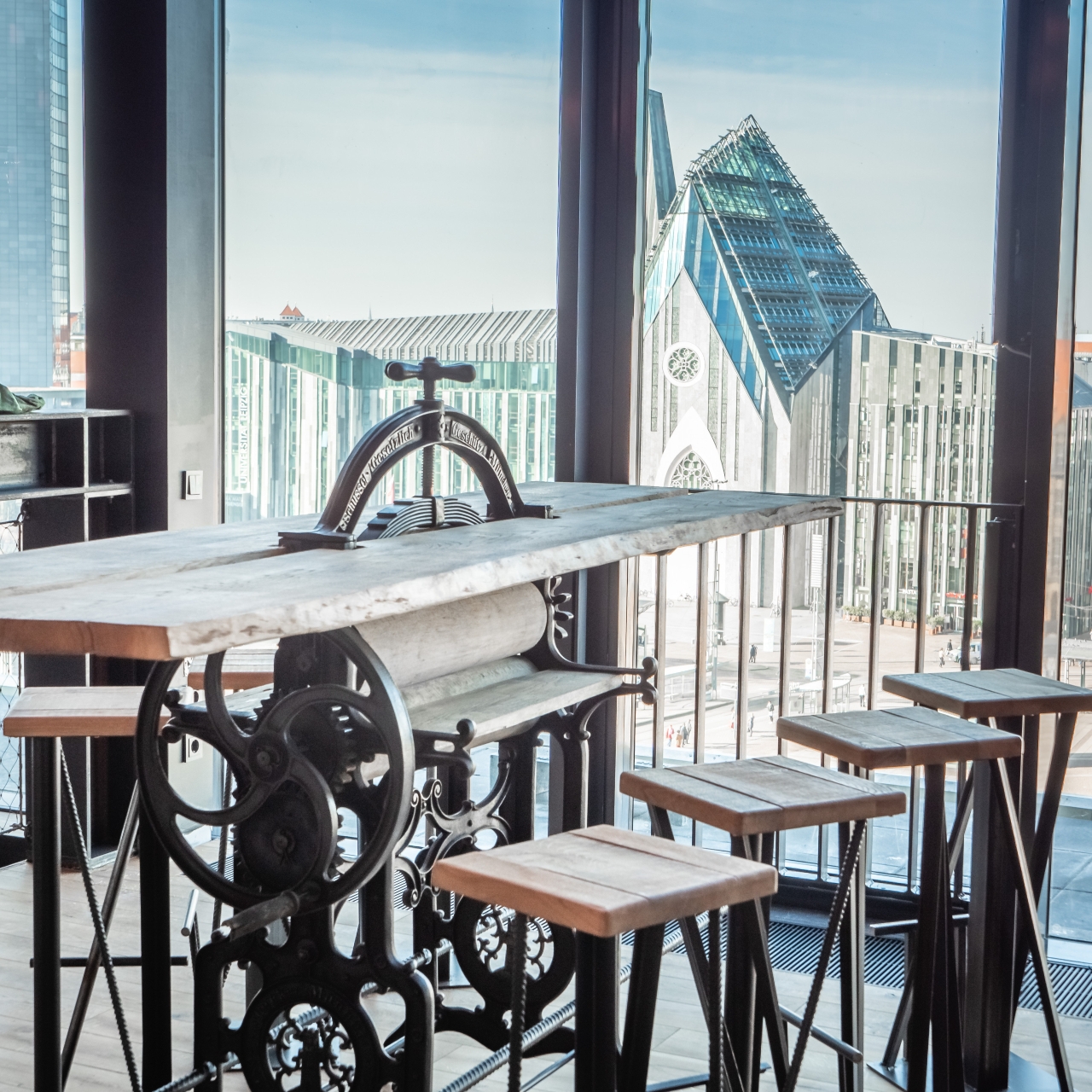 Hotel Felix Suiten Im Lebendigen Haus Am Augustusplatz 5 Hrs