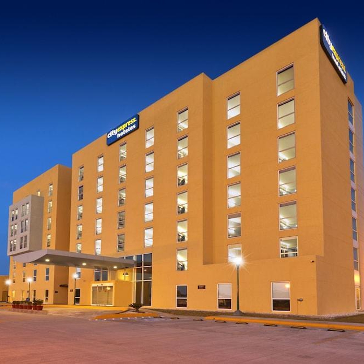 Hotel City Express Reynosa Aeropuerto - 4 HRS star hotel in Reynosa  (Tamaulipas)