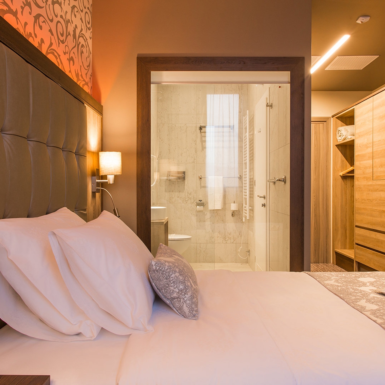 admiral hotel zagreb at hrs with free services