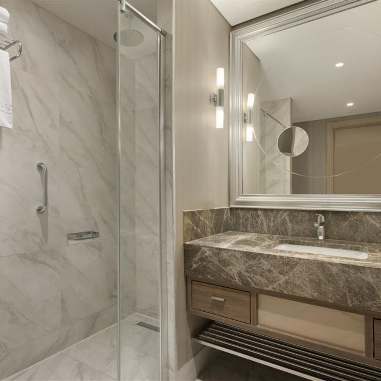 Hotel Hawthorn Suites By Wyndham Istanbul Airport 5 Hrs Star Hotel In Istanbul Istanbul